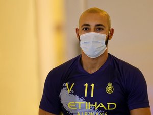 &quot;مرابط&quot; عاد وشارك في التدريبات.. النصر يحتفي بالثلاثي قبل مواجهة الهلال