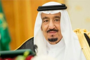 خادم الحرمين يوجه الدعوة لملك البحرين للمشاركة في الدورة الـ 41 ل