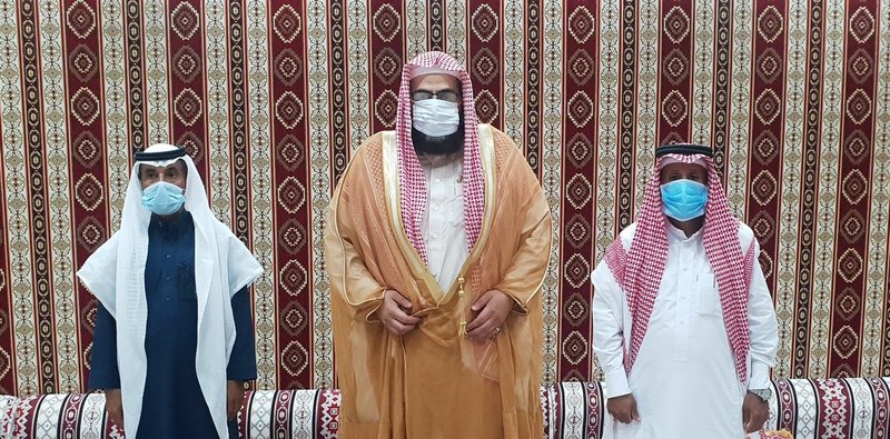 “القحطاني” يحذّر من جماعة الإخوان المسلمين ويكشف حقيقتها