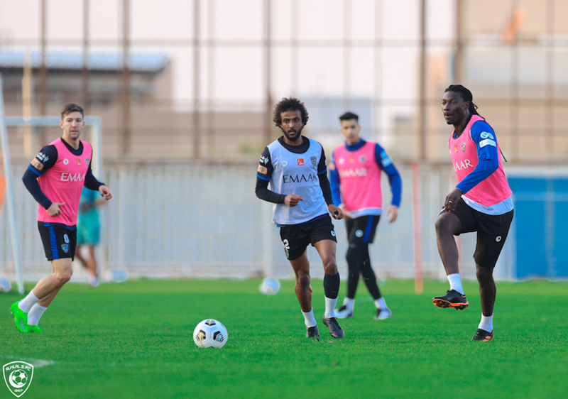 “الهلال” يعلن غياب “كنو” و”عطيف” ويعاود التدريب استعداداً للباطن