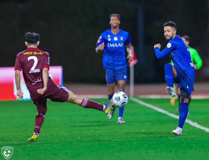 قبل مواجهة النصر في “السوبر” .. الهلال يخسر “باهبري”