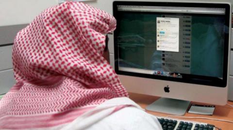 «الموارد البشرية» السعودية تدعو لتفعيل العمل عن بعد قدر الإمكان