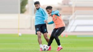 رئيس الفتح يحذّر لاعبيه قبل مواجهة الهلال