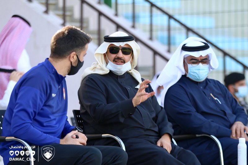 تركي بن طلال يزور ضمك.. ويطالب بنقاط الهلال