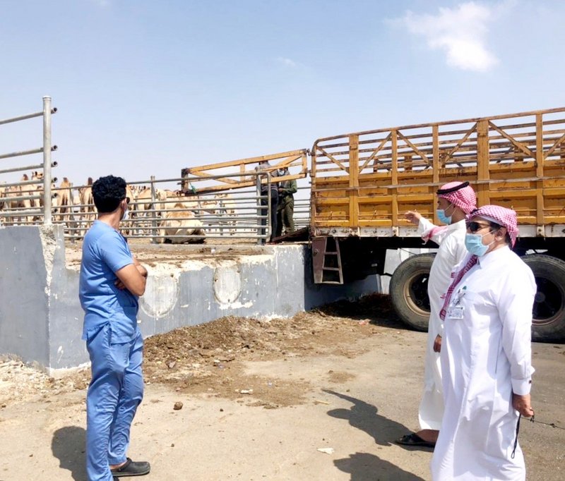 “الغامدي” يتفقد المحجر الحيواني بـ”الخمرة” ويقف على سير العمل به