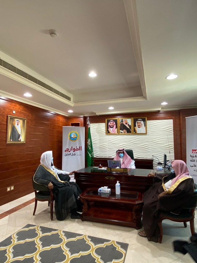 “محافظ يدمة” يدشن الحملة التوعوية “الخوارج شرار الخلق”