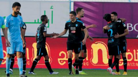 الفتح ينتظر مستحقاته من النصر والهلال والأهلي