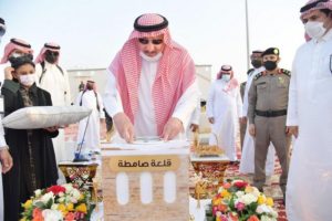 أمير جازان يفتتح الواجهة البحرية بالسهي.. ويدشن مشروعات تنموية في