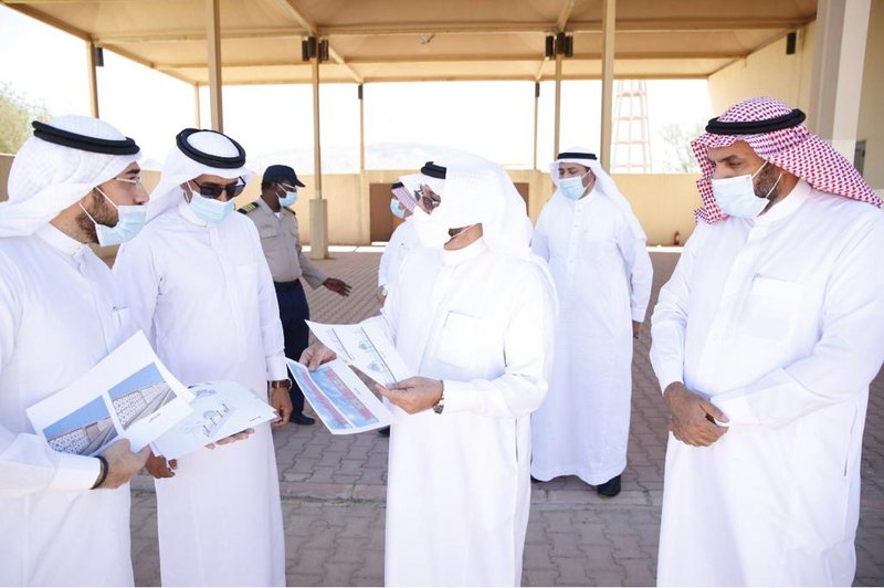 شاهد.. رئيس جامعة طيبة يتفقّد المشروعات في شطر الجامعة بآبار علي