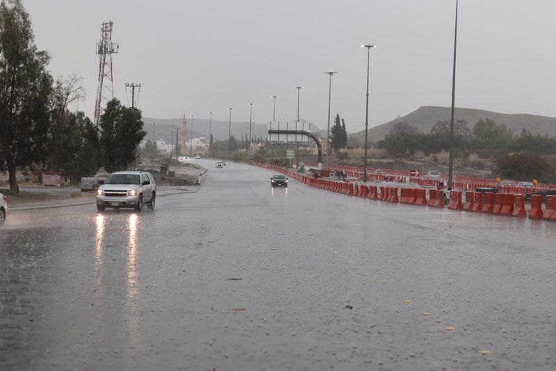 لليوم الثالث.. أمطار غزيرة مصحوبة بزخات من البرد على الطائف