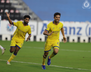 لاعب النصر الأرجنتيني بيتي يعرض إصابته على جراح عالمي