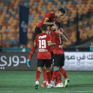 “الأهلي” يتغلب على “الزمالك” .. في ديربي القاهرة