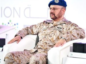 رئيس هيئة الأركان يهنئ القيادة بالعيد ويشيد بتضحيات القوات المسلح