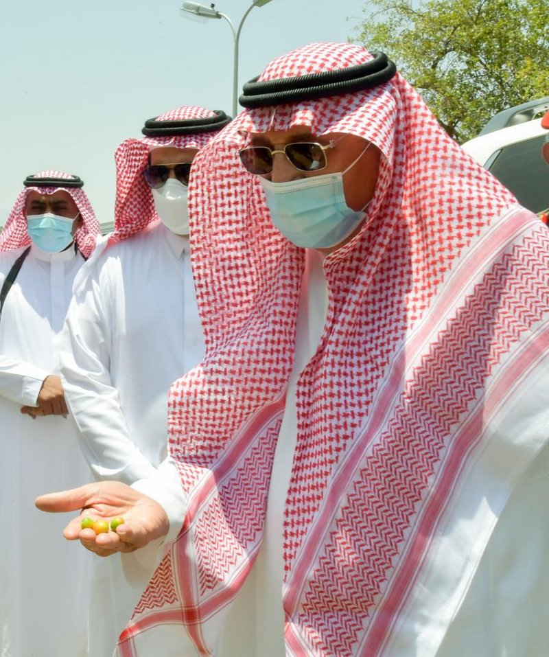 أمير جازان يتفقد فيفاء.. ويزور هيئة تطوير المناطق الجبلية