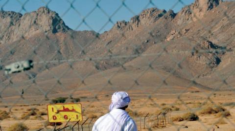 التجارب النووية في الصحراء… ملف شائك ينغّص علاقات الجزائر بفرنسا