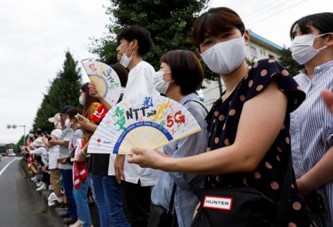 تقرير: حفل افتتاح الأولمبياد بحضور كبار الشخصيات وغياب الجماهير