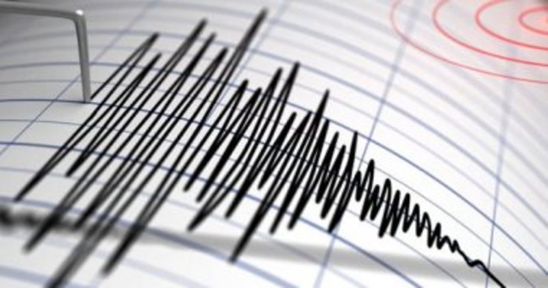 زلزال بقوة 6.2 درجات يضرب قبالة سولاويسي الإندونيسية