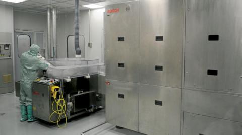 السيسي يدعو إلى دعم القدرات الأفريقية لإنتاج اللقاحات