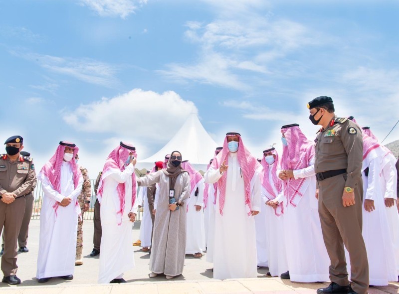 أمير الباحة دشن مدرسة قيادة السيدات وزار مهرجان الخيرات – أخبار السعودية