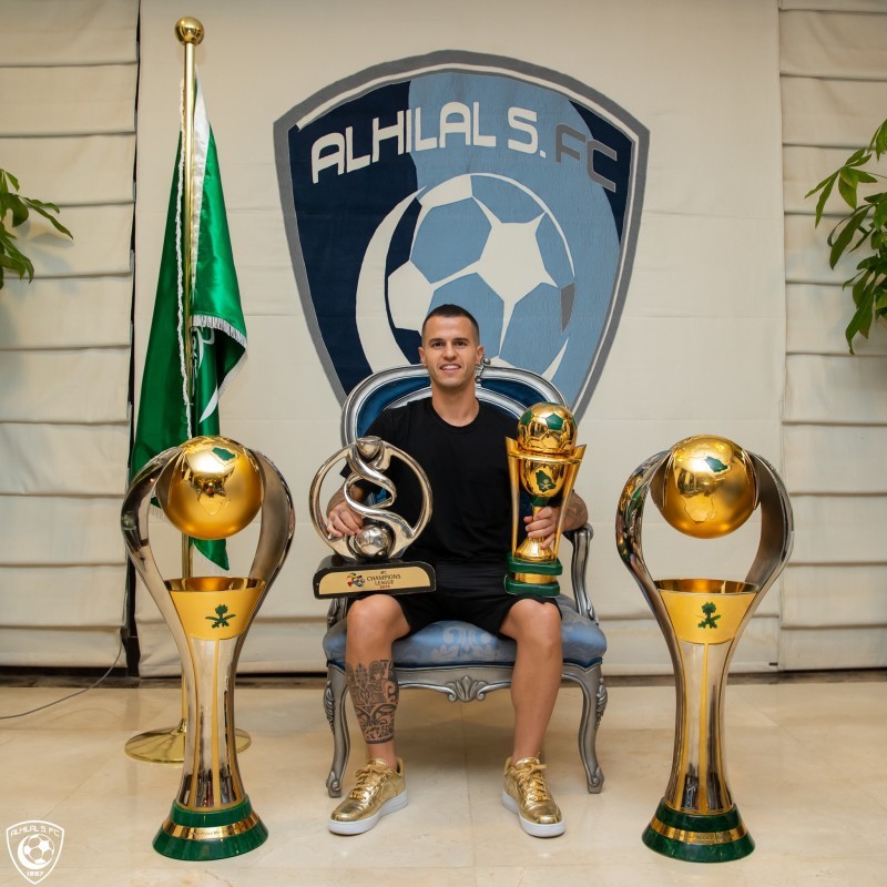 جيوفينكو يودع الهلاليين بـ4 بطولات – أخبار السعودية