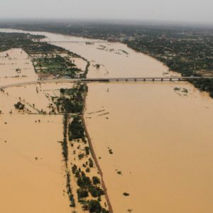 ارتفاع ضحايا الفيضانات التي تشهدها النيجر إلى 52 شخصاً