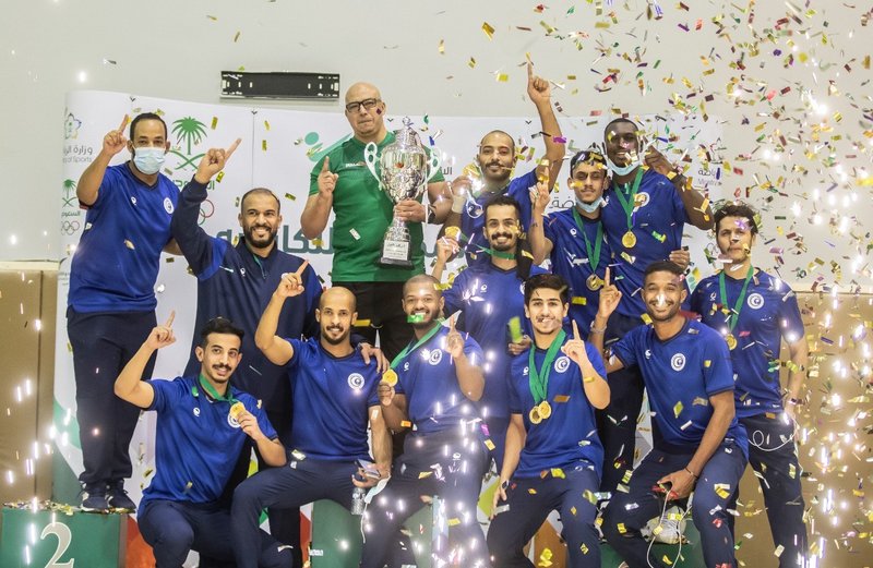 الهلال يتوج ببطولة المملكة على كأس وزير الرياضة للكاراتيه