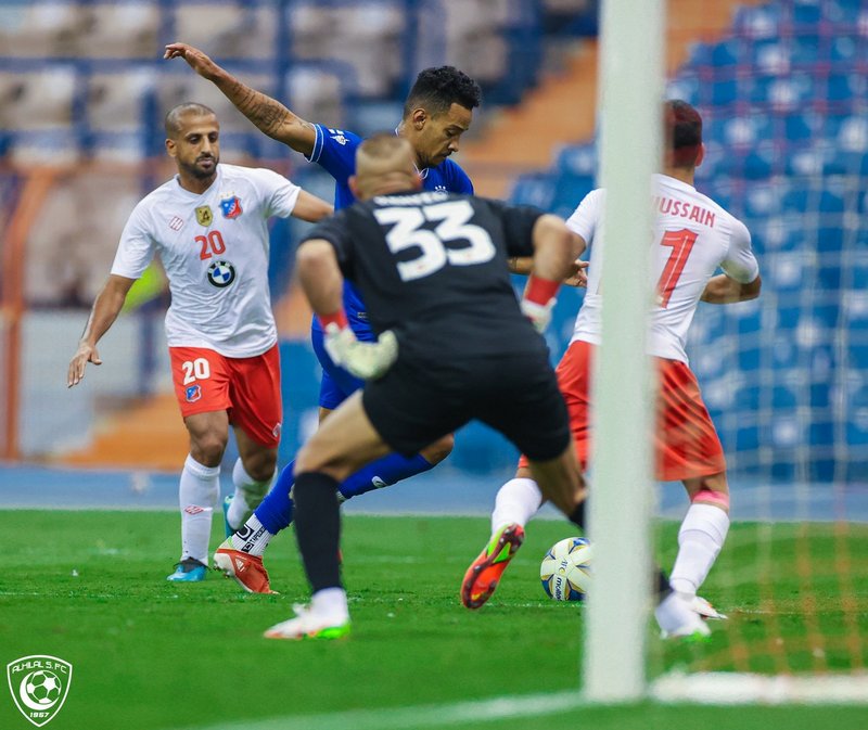 في لقاء ودي بالرياض .. الهلال يتغلب على الكويت الكويتي بثنائية