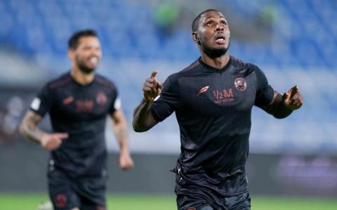 ثنائية إيغالو تقود الشباب لأول انتصار في الدوري السعودي