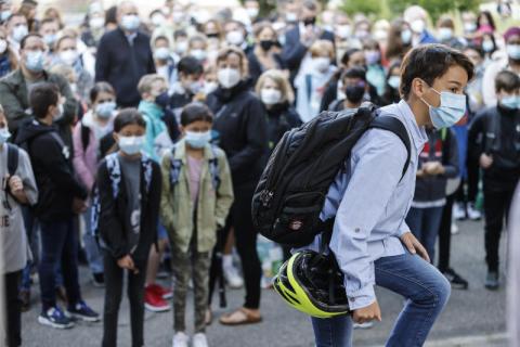 فرنسا: عودة ملايين التلاميذ إلى الصفوف مع بدء العام الدراسي