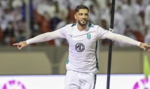 الدوري السعودي: ثنائية السومة تقود الأهلي لنقاط الطائي