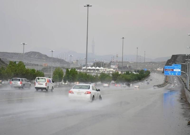 «الأرصاد»: بسبب «إعصار شاهين».. أمطار رعدية على السعودية من الاثنين حتى الجمعة – أخبار السعودية