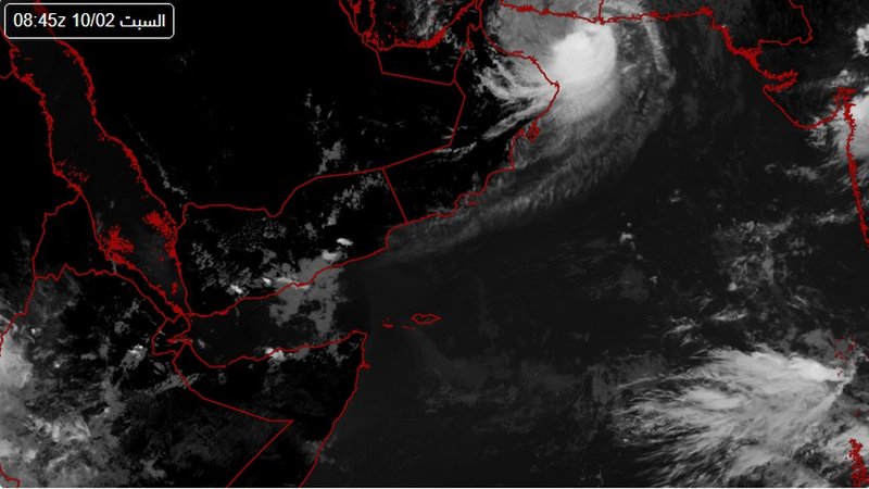 “الأرصاد العُمانية” تُصدر التحذير رقم 1 مع اقتراب إعصار “شاهين”