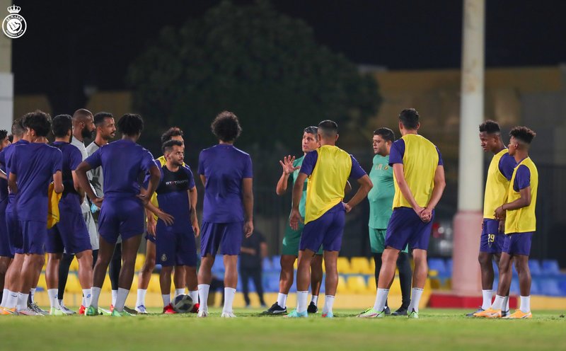 النصر يواجه أبها “وديًا” .. والمدرب الجديد يقف على جاهزية  اللاعب