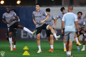 الهلال يعود لتدريباته الاعتيادية.. والسداسي يواصل التأهيل