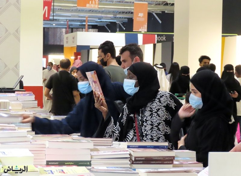 عناوين جديدة تتصدر مشاركات الأندية الأدبية في “كتاب الرياض”