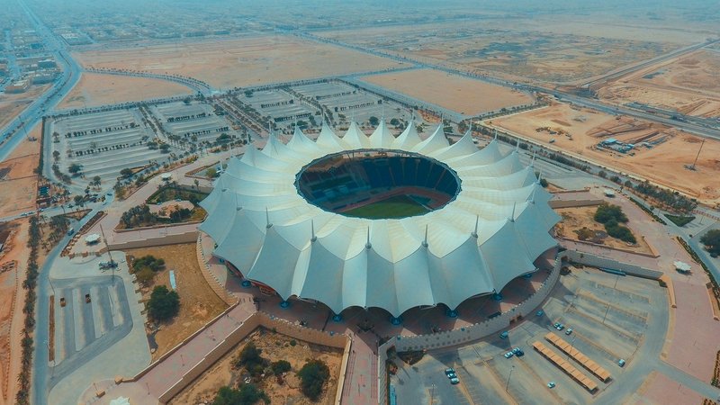 تعرَّف على مسرح نهائي دوري أبطال آسيا “ملعب الملك فهد”