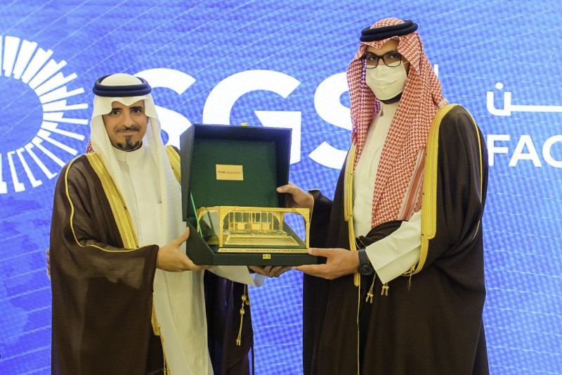 سعود بن خالد يرعى حفل تخريج «ضباط الحركة» بالشركة السعودية للخدمات الأرضية – أخبار السعودية