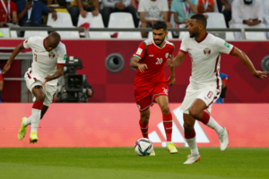 المنتخب القطري يفوز على عمان ويبلغ ربع نهائي كأس العرب