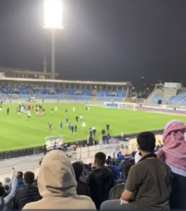 جماهير “الهلال” ترددها في المدرج: “جارديم” أوت!