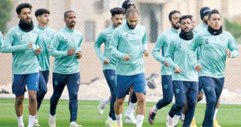 {كورونا} يجتاح الفتح بـ21 إصابة عشية مواجهة النصر اليوم