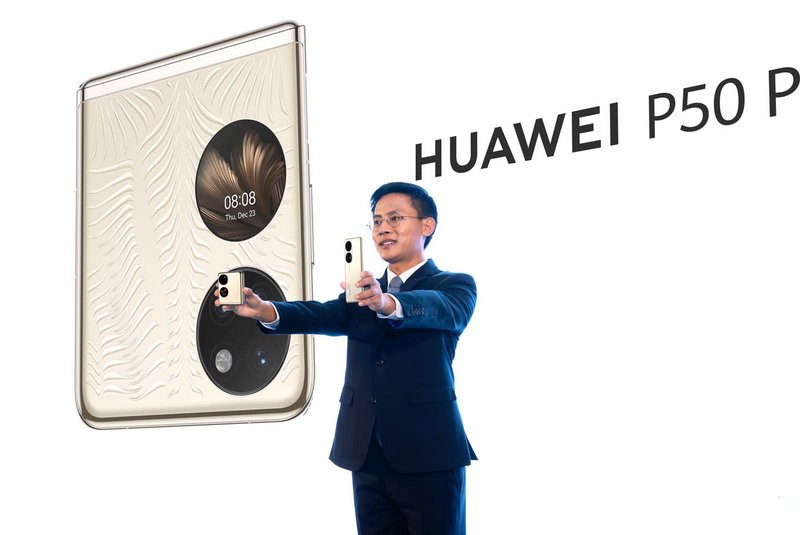 “هواوي” تُطلق هواتفها الذكية الرائدة التي طال انتظارها.. HUAWEI P