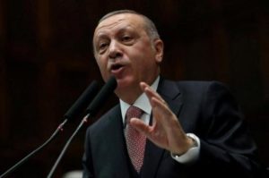 إردوغان يحث الأتراك على تحويل مدخراتهم بالعملة الأجنبية إلى الليرة