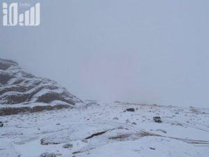 أمطار ثلجية على تبوك والحدود الشمالية “طريف” والجوف