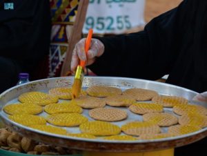 مهرجان الكليجا ببريدة يحتضن أكثر من 4 آلاف شاب وفتاة