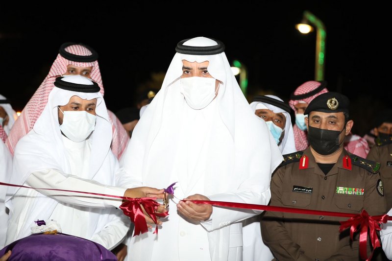 “محافظ القنفذة” يدشن مهرجان “وادي حلي” بنسخته الرابعة