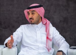 وزير الرياضة ” الفيصل” للهلاليين:” أداء مشرّف ومستوى رائع .. ما ق