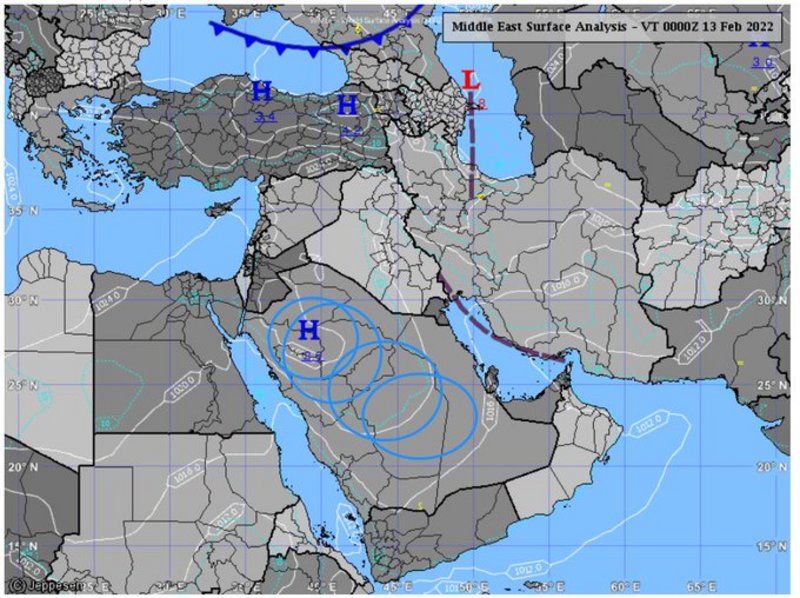 رياح باردة وغبار بهذه ا