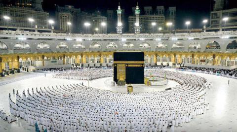 السعودية تبدأ العودة للحياة الطبيعية بعد عامين من مواجهة الوباء