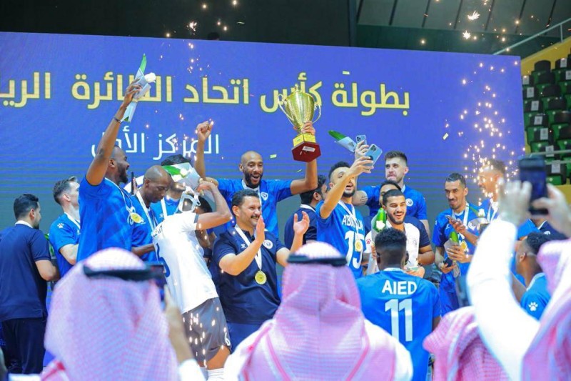 رغم الخسارة أمام طائرة الأهلي.. الهلال بطلاً لـ «كأس الاتحاد» – أخبار السعودية