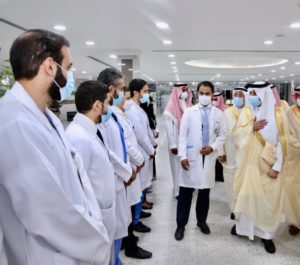 أمير الشرقية يطمئن على المرضى المنومين في مستشفى الملك فهد الجامعي – أخبار السعودية